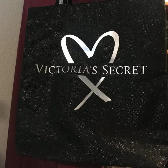 🖤🌺🌟VICTORIAS SECRET🌟🌺🖤BLACK And SILVER  GLITTER GLAM Tote Bag🌟 - Picture 2 of 3